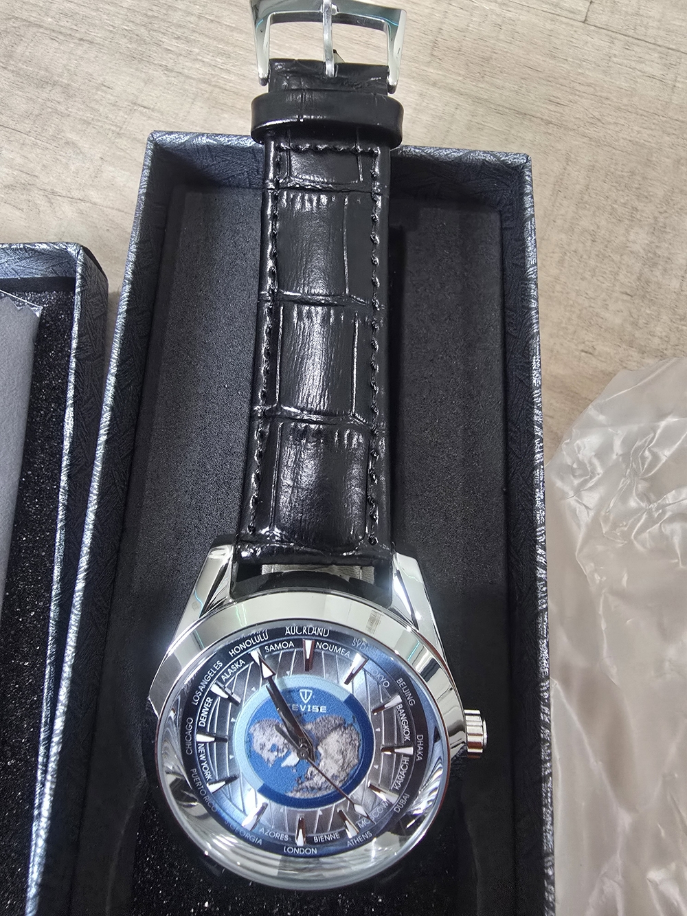 Black Leather Strap Men's Authomatic Watch with Blue Dial -